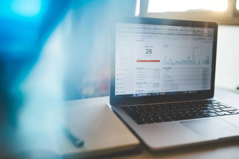AI customer service: automate support without chatbot chaos